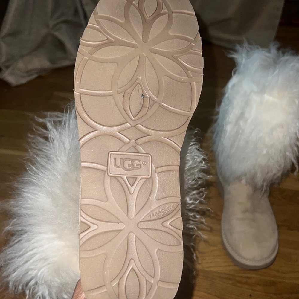 UGG boots w/Mongolian fur sheepskin